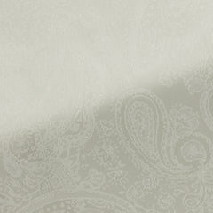 8498 Jacquard Off White with Tonal Paisley