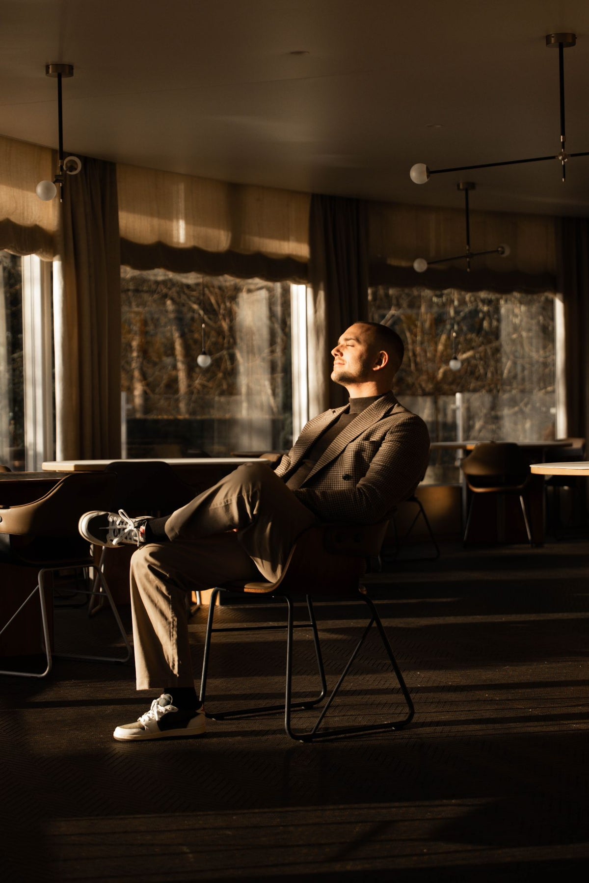 Julien — additional photo 1