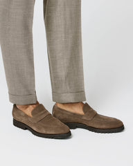 Contemporary Round Penny Loafers Suede Taupe