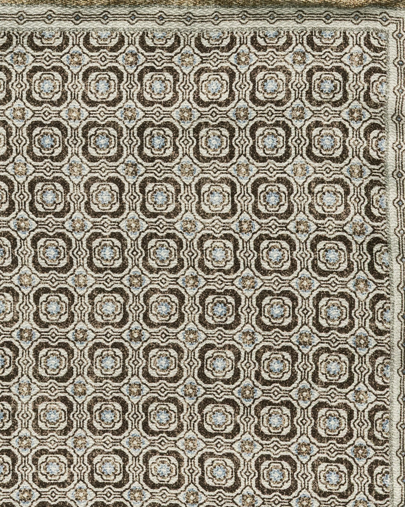 Pocket Square Botinelli Double-Faced Silk Light Brown Twill with Brown Square Design and Sand Edge