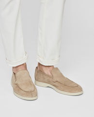 City Loafers Low Top Natural Suede