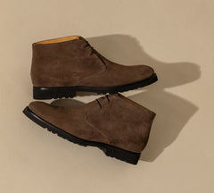 Contemporary Round Chukka Boots Suede Nut Brown