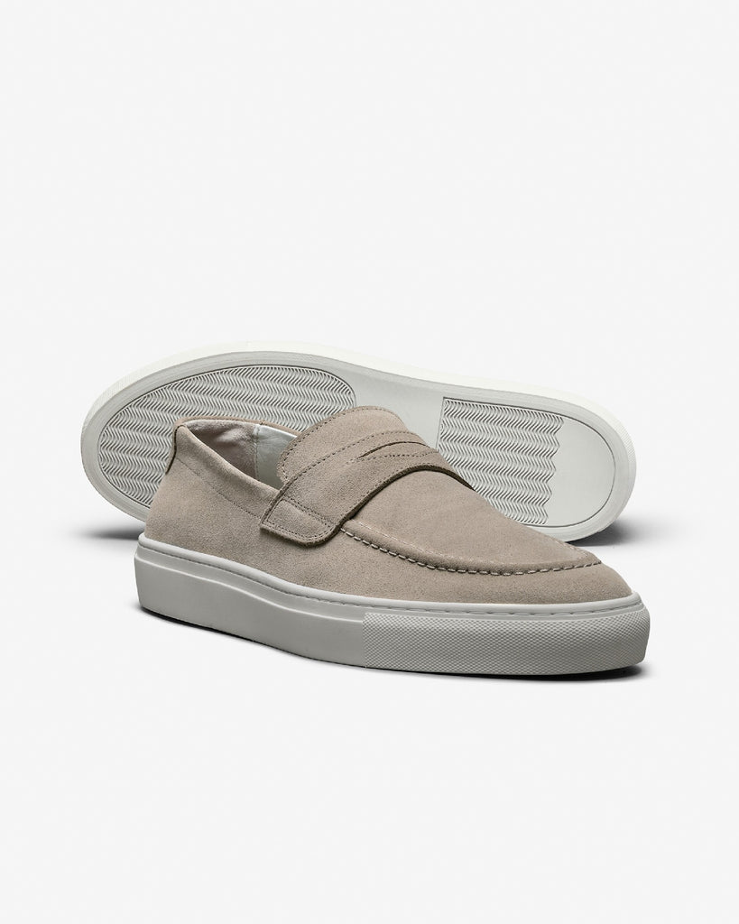 Penny Sneaker Light Grey Suede